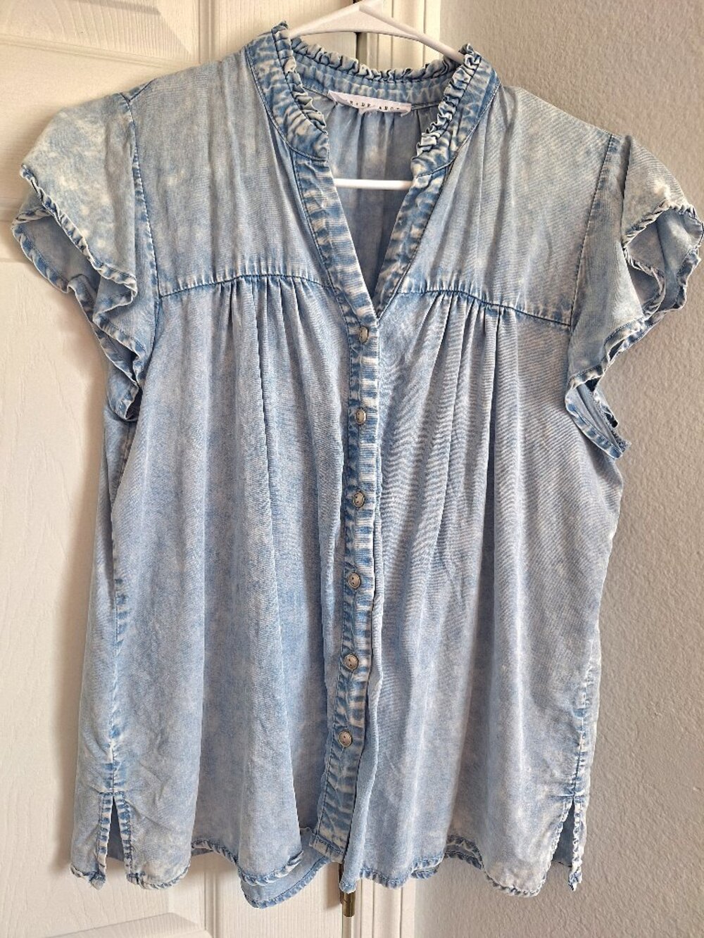Jane & Delancey Short Sleeve